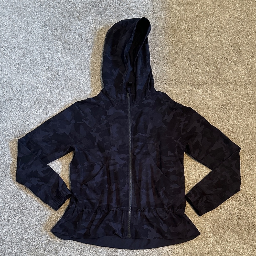 Lululemon Black Camo Windbreaker